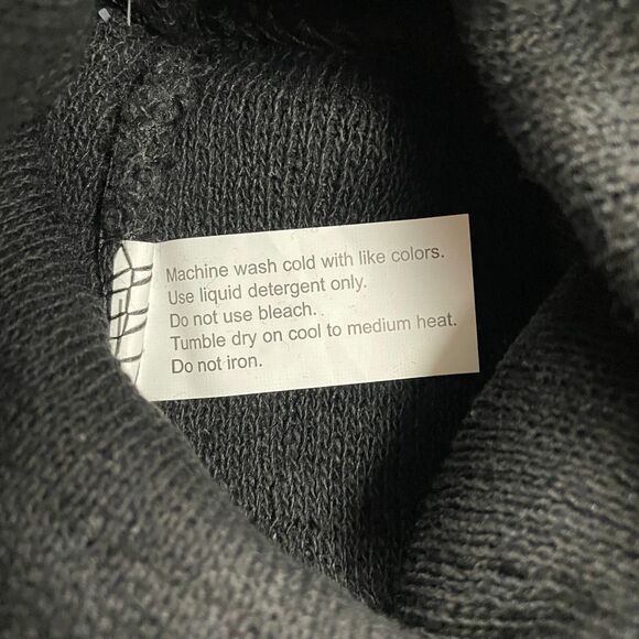 Royal Deluxe Accessories Beanie Winter Hat Unisex Adult One Size Black NWT New - Picture 5 of 8